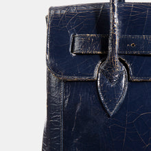 Luxury leather sustainable silk crossbody hip bag handbag